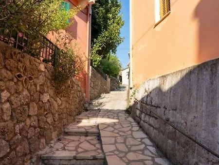 Апартаменты Guest House *
